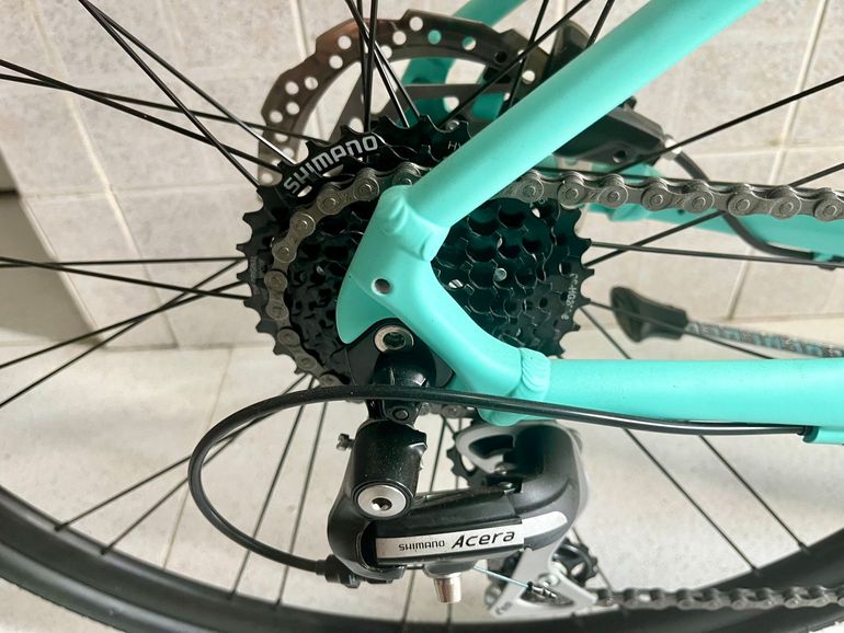 Used Bianchi C Sport 2 2022 Road & Gravel, Green — image 4 of 7