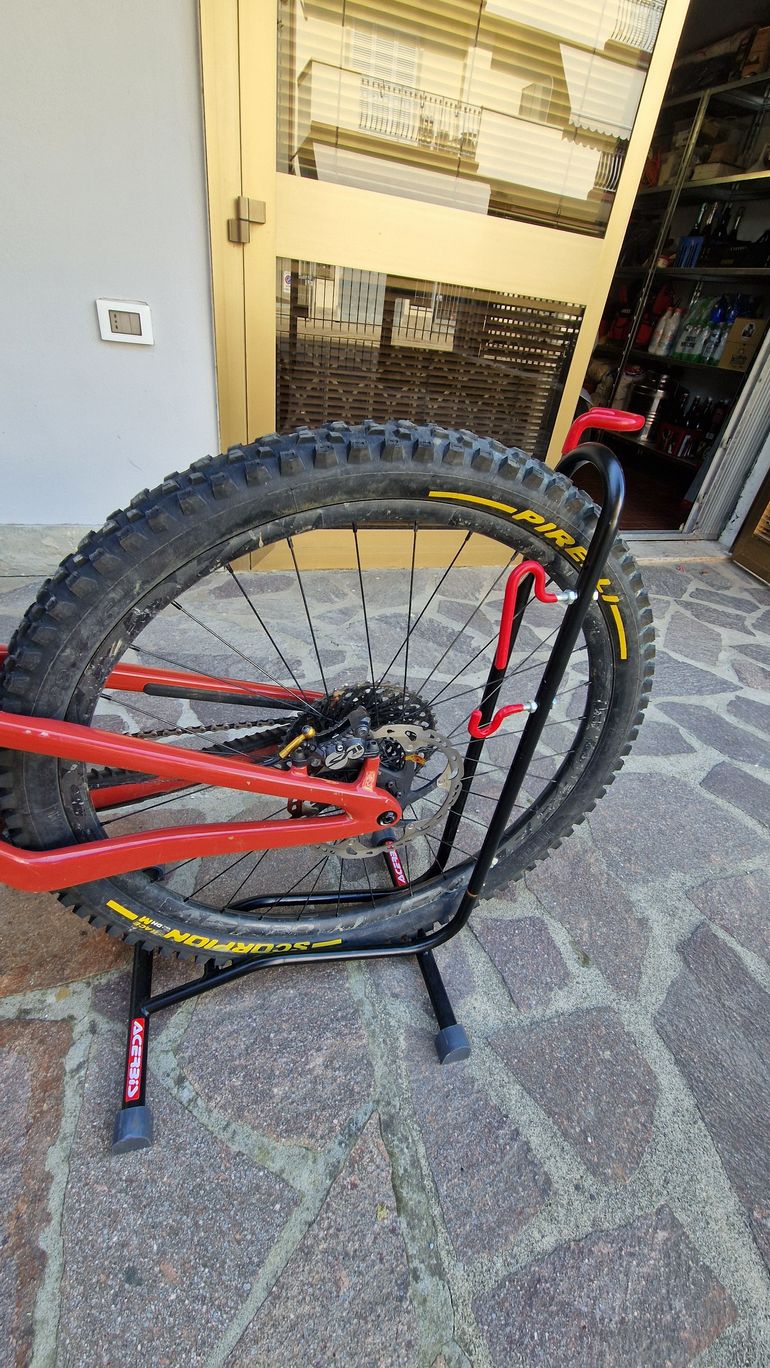 Brugt Santa Cruz Heckler 9 S 29 2024 Mountainbike — billede 10 af 13