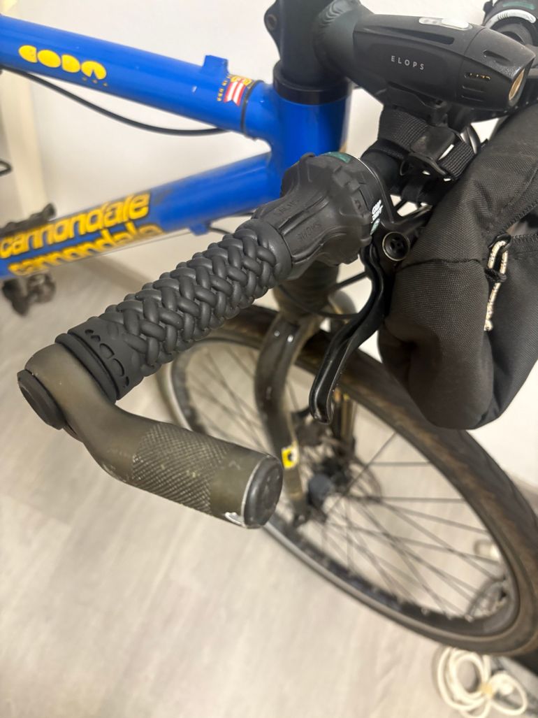 Used Cannondale CAAD 4 2010 Mountainbike, Blue, 27.5 (650B) — image 12 of 12