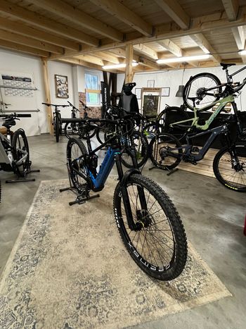 Gebrauchtes Mondraker CRAFTY SE 2022 2022 Mountainbike, Blau — Bild 3 von 10