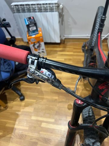 Used Specialized Epic SRAM X01 Eagle AXS 2018 Mountainbike, Black — image 2 of 5