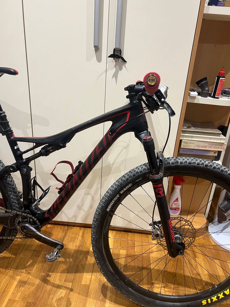 Used Specialized Epic SRAM X01 Eagle AXS 2018 Mountainbike, Black — image 3 of 5