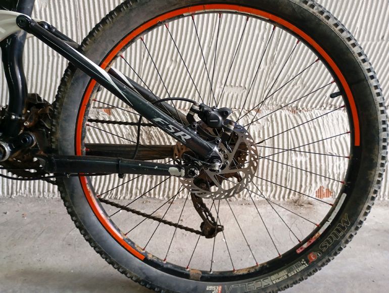 Used Specialized FSRxc Comp 2009 2009 Mountainbike, Light Gray, 26 — image 17 of 17