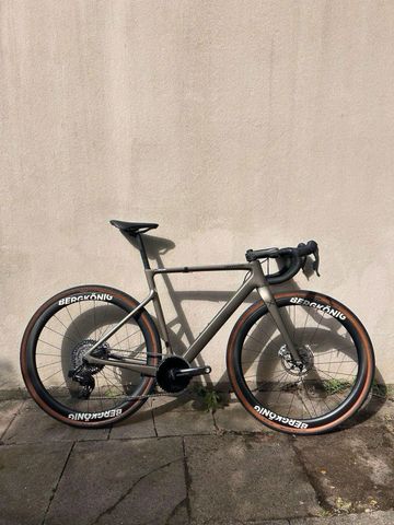 Brugt Cannondale Supersix SRAM Force eTap AXS 2024 Road & Gravel — billede 1 af 12