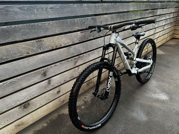 Tweedehands YT Industries Jeffsy Uncaged 6 29 2022 2022 Mountainbike — afbeelding 5 van 14