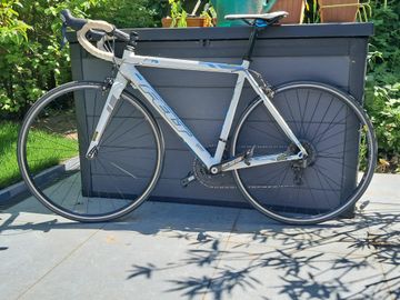 Używany Felt F75 2014 2014 Road & Gravel — zdjęcie 2 z 6