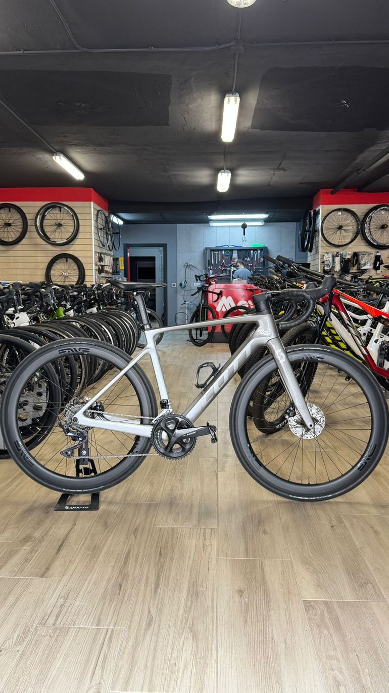 Brugt Scott Addict RC eRIDE 20 2023 2023 Road & Gravel — billede 2 af 11