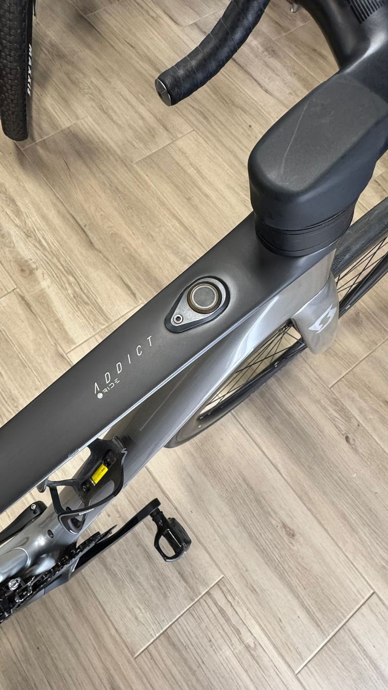 Brugt Scott Addict RC eRIDE 20 2023 2023 Road & Gravel — billede 8 af 11