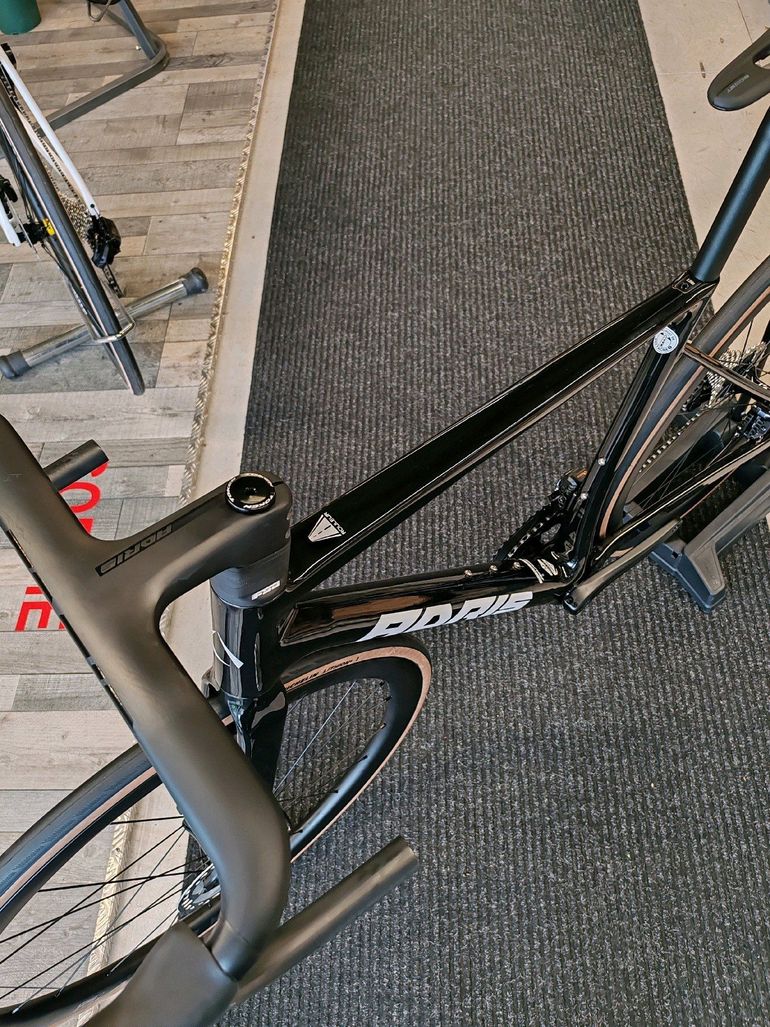 Used Adris Le Rouleur 2025 Road & Gravel, Black — image 4 of 4