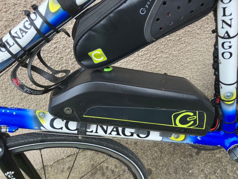 Used Colnago Flash Colnago 2003 équipé VAE Cycloboost En Février 2025 2003 Road & Gravel, Blue — image 2 of 3