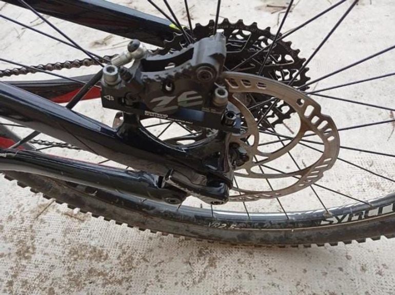 Gebrauchtes Specialized Camber 2020 2020 Mountainbike, Grün — Bild 9 von 10