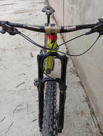 Gebrauchtes Specialized Camber 2020 2020 Mountainbike, Grün — Bild 8 von 10
