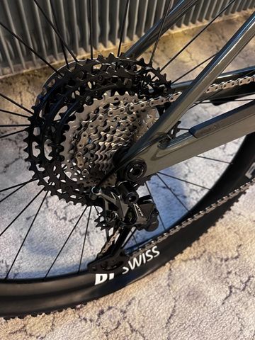 Brugt Canyon Lux World Cup CFR Team 2024 2024 Mountainbike — billede 3 af 11