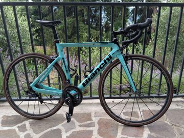 Used Bianchi Aria Ultegra 2018 2018 Road & Gravel, Blue — image 8 of 8