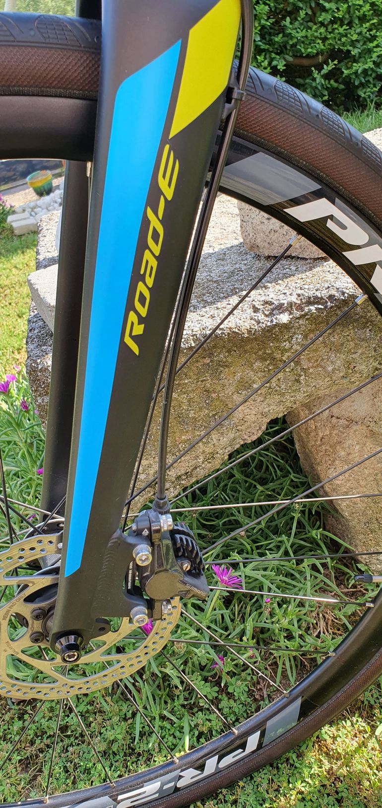 Used Giant Road-E+ 1 2018 2018 Road & Gravel — image 3 of 12