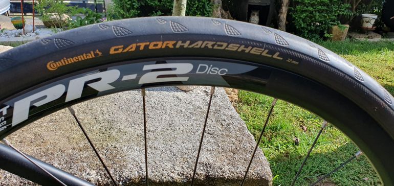 Used Giant Road-E+ 1 2018 2018 Road & Gravel — image 6 of 12