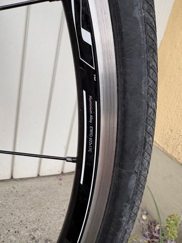 Used Alan Mercurical Pro 2020 Road & Gravel, Red — image 8 of 8