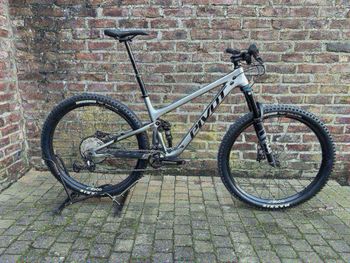 Used Pivot Trail 429 Ride Xt 2024 MTB