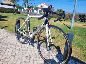 Used Wilier Izoard Xp 2011 Road & Gravel, White — image 2 of 7