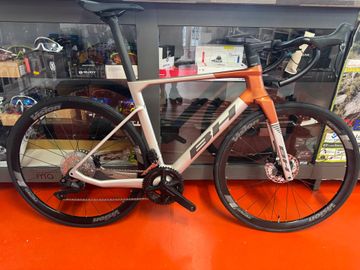 Brugt BH RS1 Shimano 105 Di2 2025 Road & Gravel — billede 1 af 3
