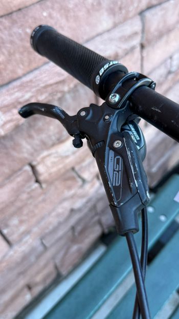 Used Specialized Stumpjumper Expert 2022 2022 Mountainbike, Black, 29 — image 18 of 19