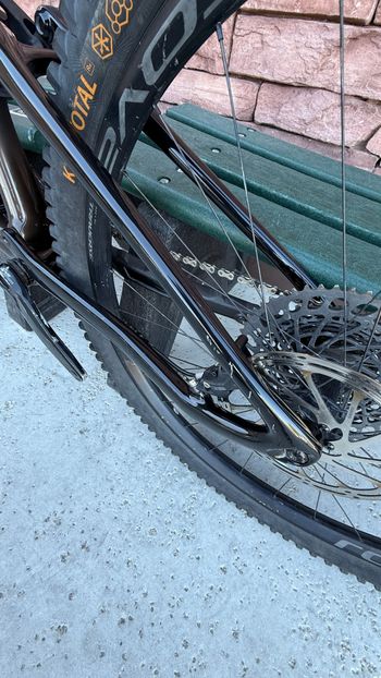 Used Specialized Stumpjumper Expert 2022 2022 Mountainbike, Black, 29 — image 13 of 19