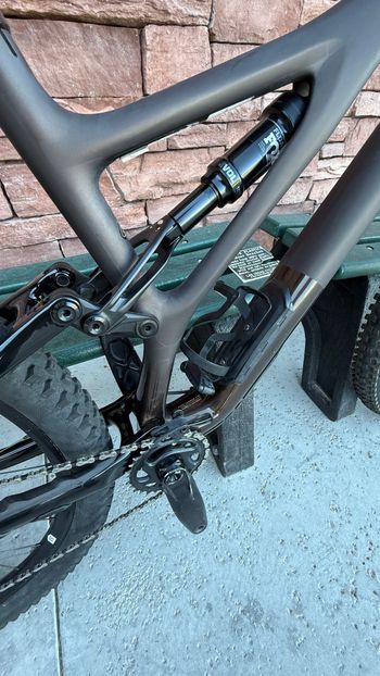Used Specialized Stumpjumper Expert 2022 2022 Mountainbike, Black, 29 — image 7 of 19