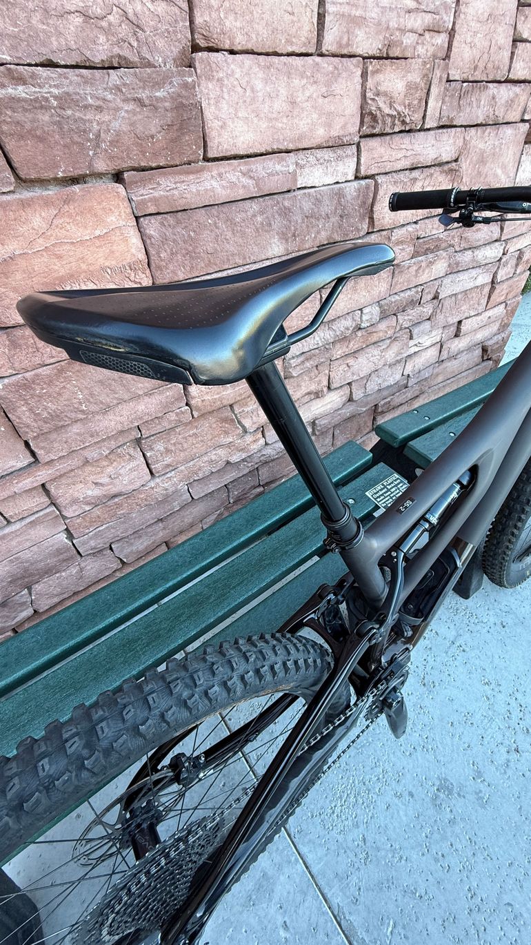 Used Specialized Stumpjumper Expert 2022 2022 Mountainbike, Black, 29 — image 9 of 19