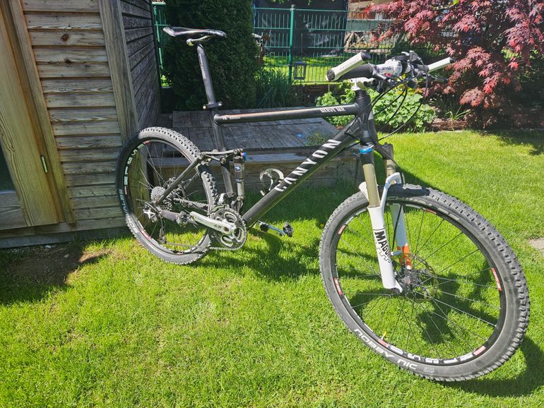 Gebrauchtes Canyon Nerve MR 8.0 2011 Mountainbike, Schwarz — Bild 11 von 18