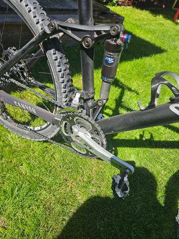 Used Canyon Nerve MR 8.0 2011 Mountainbike, Black — image 17 of 18
