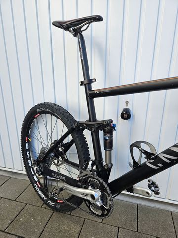 Used Canyon Nerve MR 8.0 2011 Mountainbike, Black — image 4 of 18