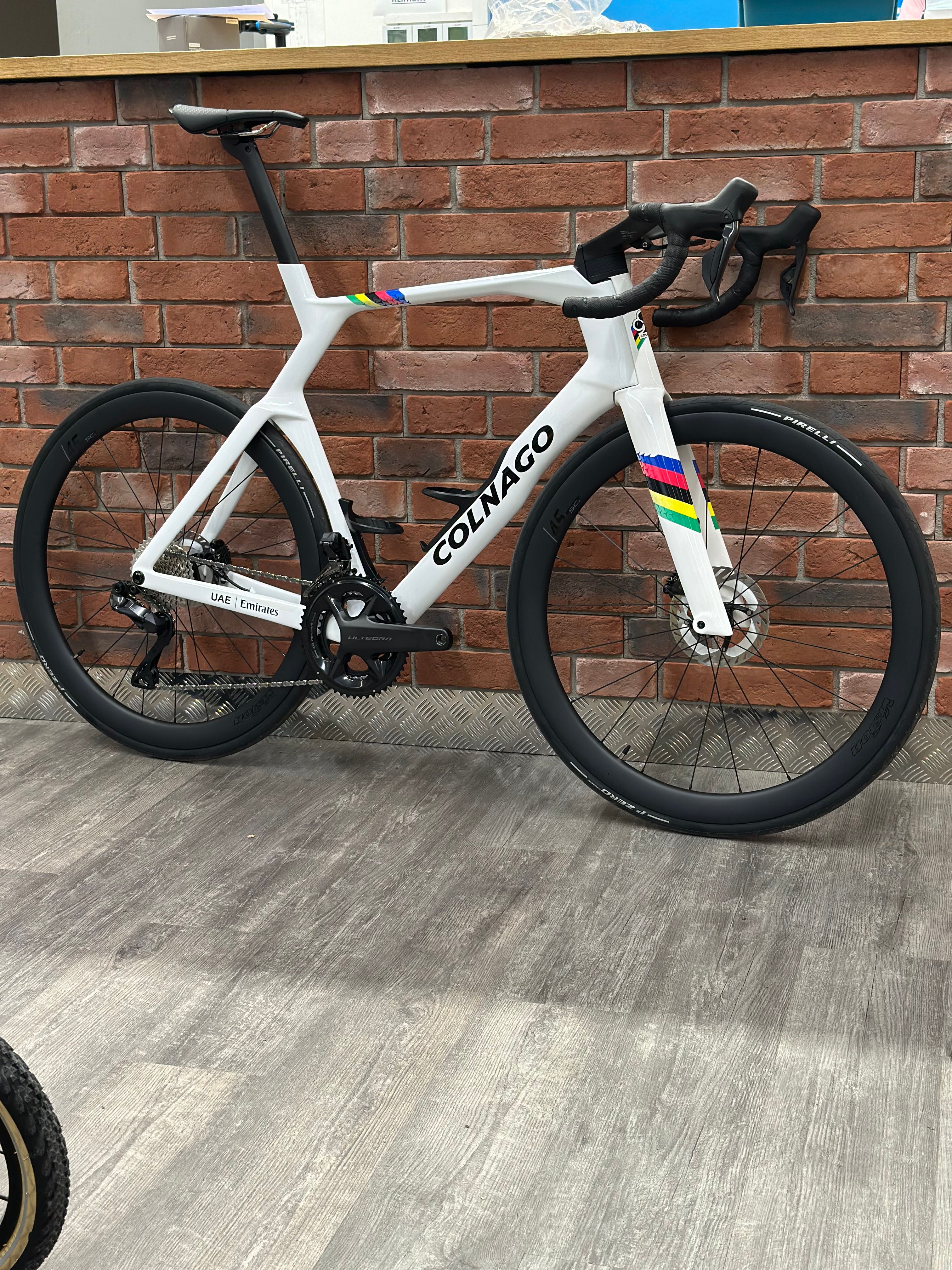 Colnago Bike Colnago C64 Di2 Road Bike Fake Colnago C64 Colnago