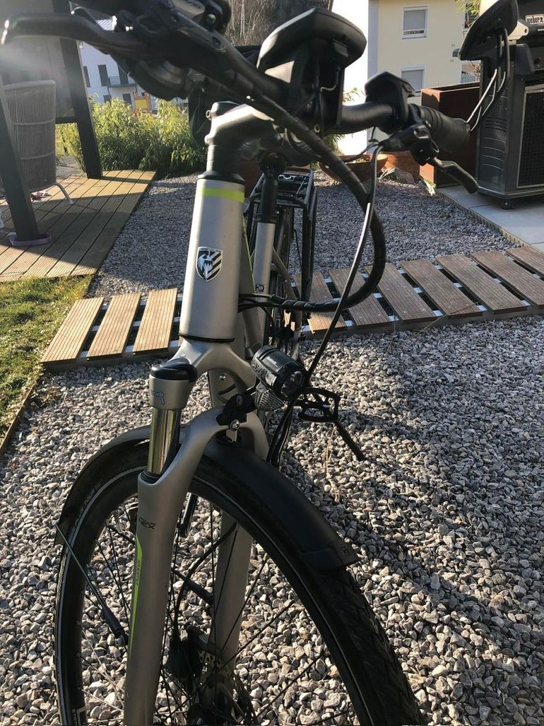 Used Hercules Futura Sport 2017 2017 Road & Gravel, Black — image 4 of 11