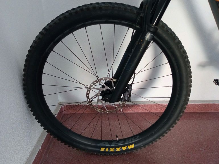 Orbea Rise Shimano Deore XT 2022 Mountainbike usato, Blu — immagine 15 di 24