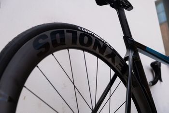 Used Felt AR Advanced Ultegra Di2 2024 2024 Road & Gravel, Blue — image 3 of 4