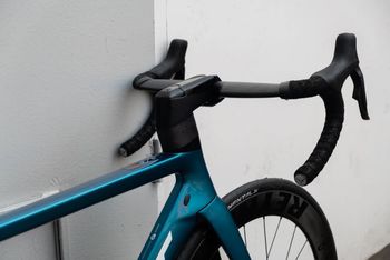 Used Felt AR Advanced Ultegra Di2 2024 2024 Road & Gravel, Blue — image 2 of 4