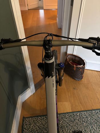 Gebrauchtes Marin Hawk Hill 1 2020 2020 Mountainbike, Hellgrau, 27, 5 (650B) — Bild 4 von 7