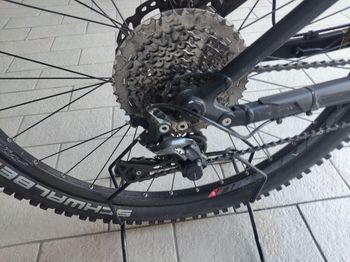 Used Peugeot EM02 Deore Xt 2021 2021 Mountainbike, Orange — image 5 of 5