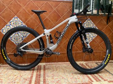 Brugt Megamo TRACK 10 2023 2023 Mountainbike — billede 2 af 5