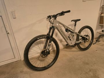 Tweedehands Cannondale Moterra Sl2 2025 Mountainbike — afbeelding 1 van 18
