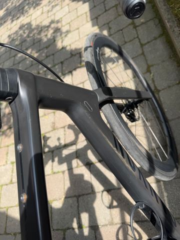 Używany Canyon Endurace SRAM Rival eTap AXS 2023 Road & Gravel — zdjęcie 10 z 10
