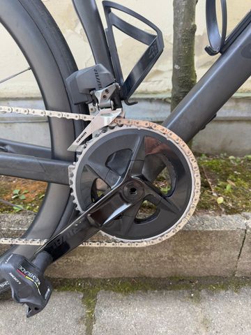 Używany Canyon Endurace SRAM Rival eTap AXS 2023 Road & Gravel — zdjęcie 3 z 10