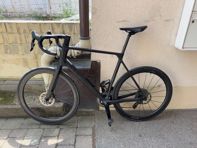 Canyon Endurace SRAM Rival eTap AXS 2023 Road & Gravel usato, Nero — immagine 2 di 10