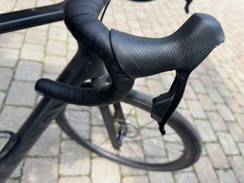 Canyon Endurace SRAM Rival eTap AXS 2023 Road & Gravel usato, Nero — immagine 9 di 10