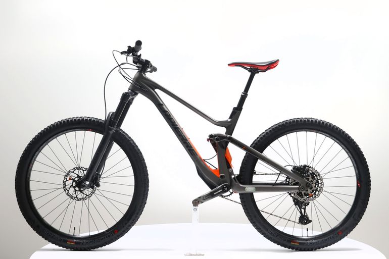 Used Lapierre Zesty Am Fit 3.0 2020 2020 Mountainbike, Black — image 2 of 5