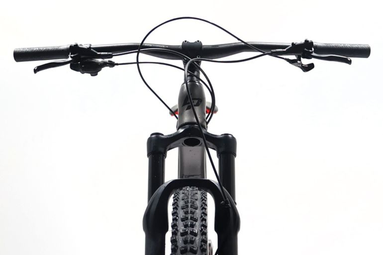 Used Lapierre Zesty Am Fit 3.0 2020 2020 Mountainbike, Black — image 5 of 5
