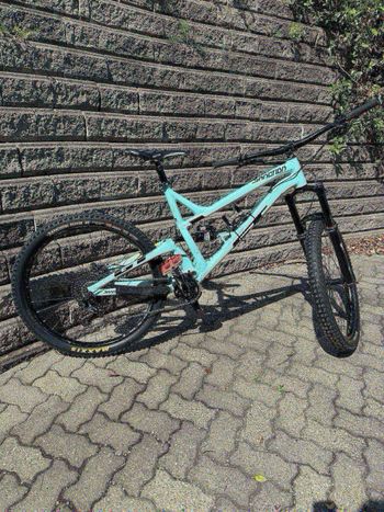 Used GT Sanction Expert 2018 2018 Mountainbike, Blue, 27.5 — image 2 of 5
