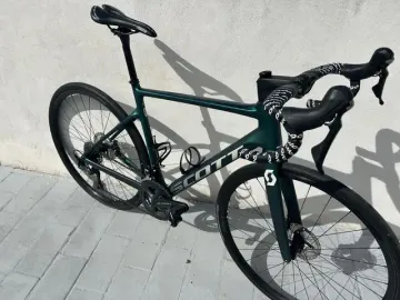 Used Scott Addict 20 2022 2022 Road & Gravel, Green — image 8 of 10