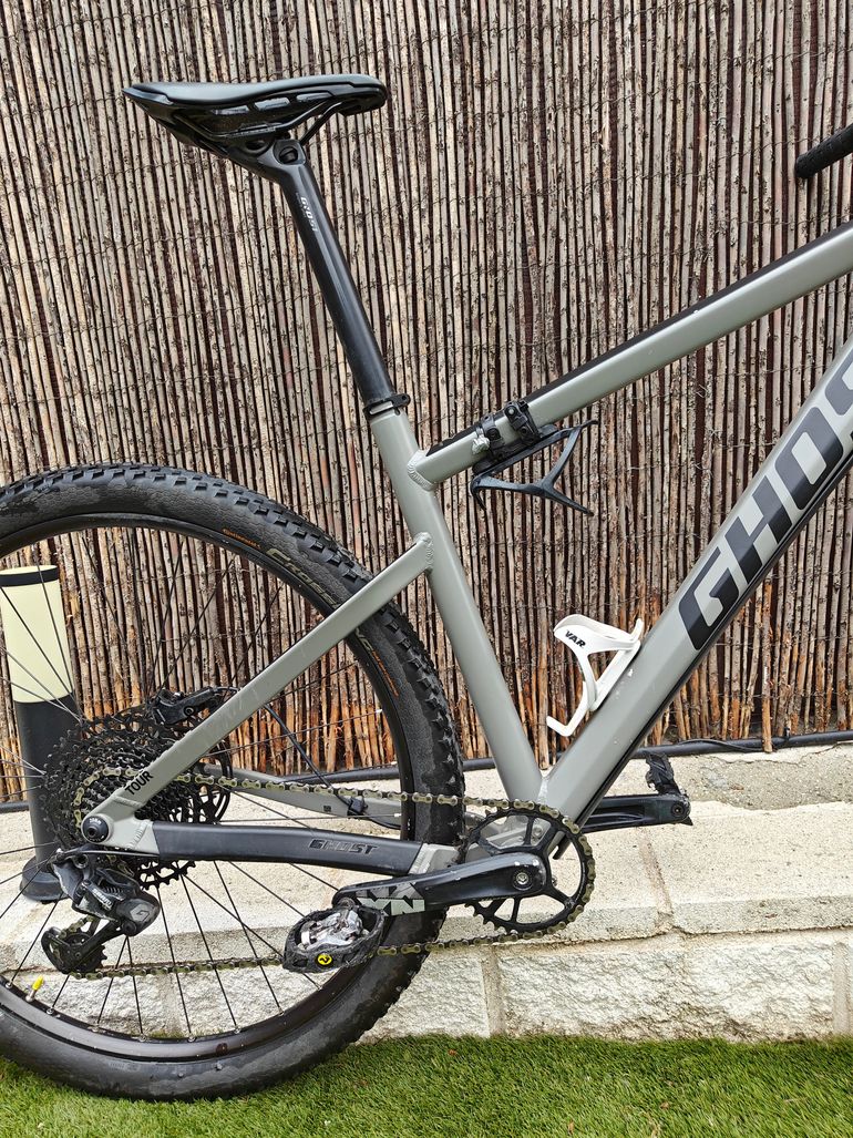 Ghost Nirvana tour SRAM GX 2020 Mountainbike usato, Grigio chiaro — immagine 2 di 29