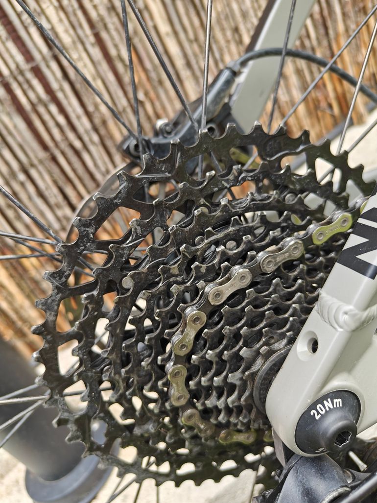 Ghost Nirvana tour SRAM GX 2020 Mountainbike usato, Grigio chiaro — immagine 13 di 29